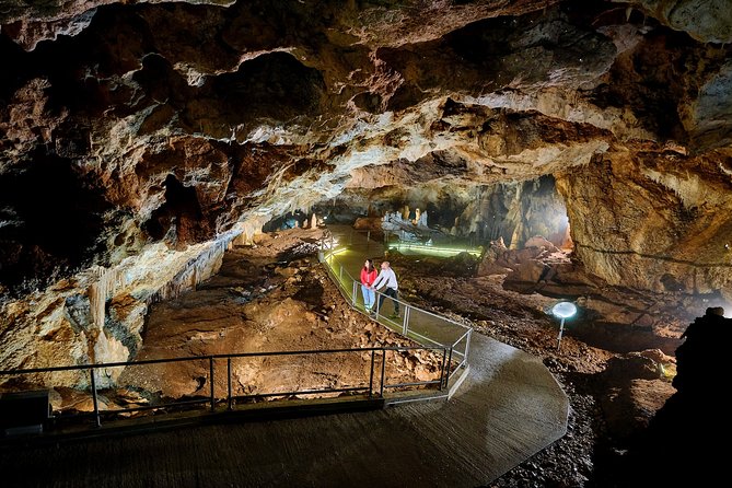 1-Hour Guided Lipa Cave Adventure in Montenegro - The 60-minute flow, train ride to main corridor
