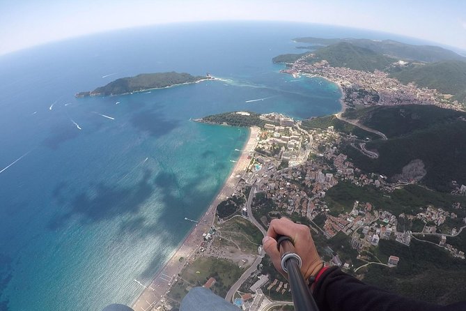 Bečići Standard Paragliding Montenegro /All-inclusive - Safety and Tandem Comfort: What the Instructors Really Handle