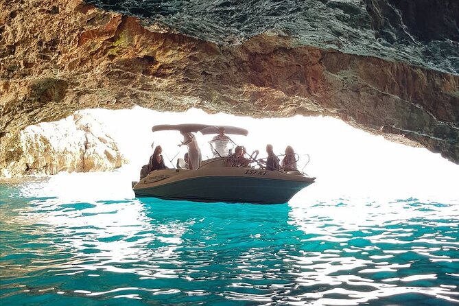 Blue Cave 3 hours PRIVATE tour with modern speedboat - Price and value for a group of up to 10
