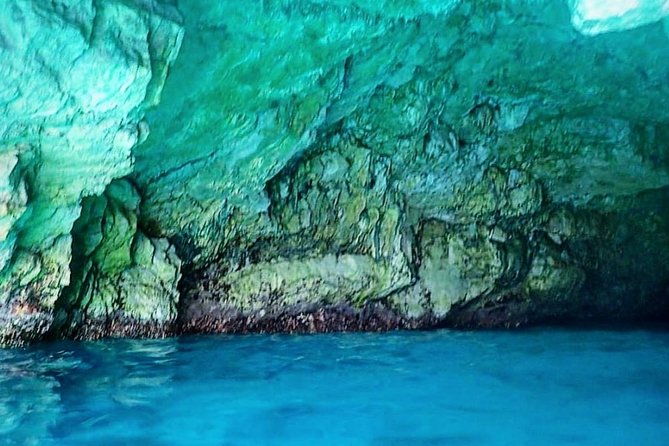 Blue Cave Adventure - The Blue Cave stop: what you should expect in 15 minutes