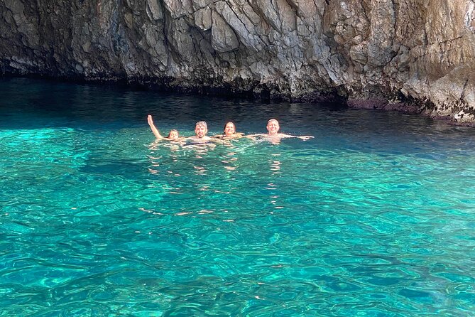 Blue Cave and Our Lady of The Rocks Private Boat Tour up to 6 pax - English-Friendly Private Touring, and How to Get More Guide Help