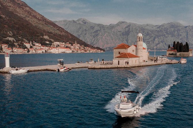 Blue Cave & Lady of the Rocks 3 hrs private tour (up to 5 pax) - Stoliv and Verige: Olive Legends, the Chain Barrier, and Fort Defense