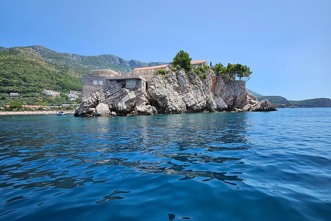 Blue cave Mamula Tunnels Speed Boat Tour From Herceg Novi - Stop 1: Blue Cave Swim in That One-Beam Glow