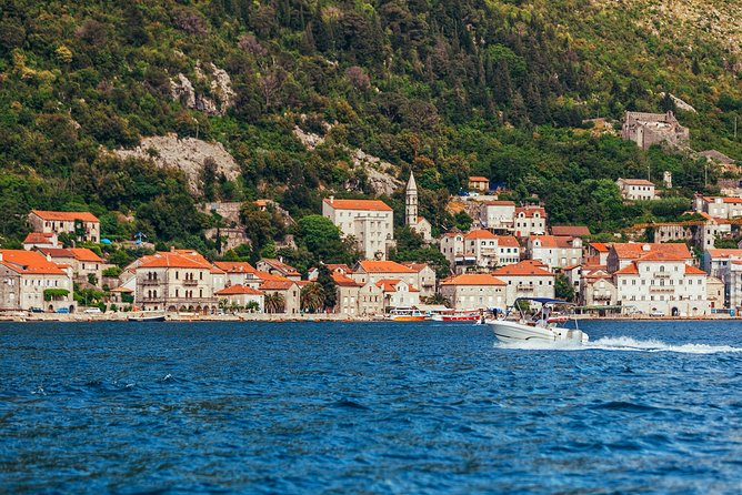 Boat Tour from Herceg Novi: Explore Kotor Bay (4h) (1-6 people) - Onboard extras, Wi-Fi, and snorkeling gear you will use