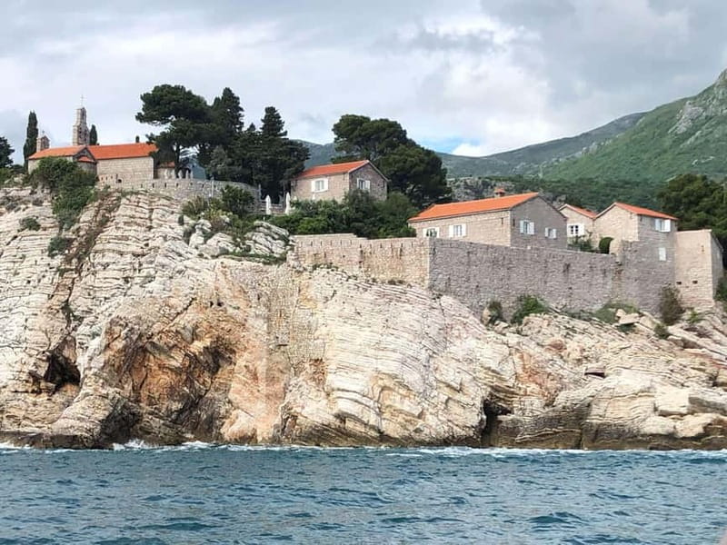 Budva: Hidden paradise tour with snorkeling and lunch - The pearls of Montenegro segment, history without the heavy lifting