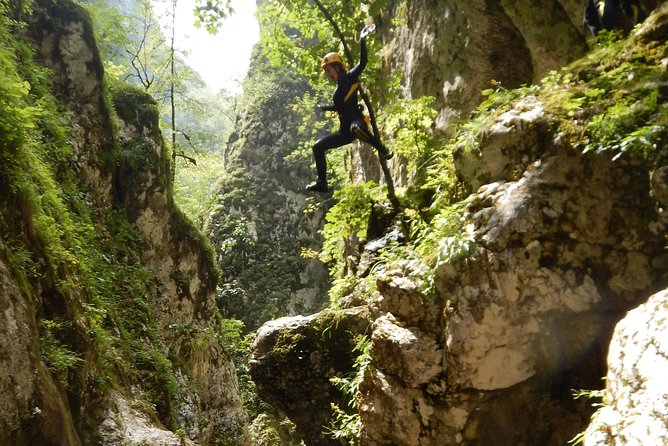 Canyoning in Nevidio Canyon - The gear and safety setup you get before the first jump