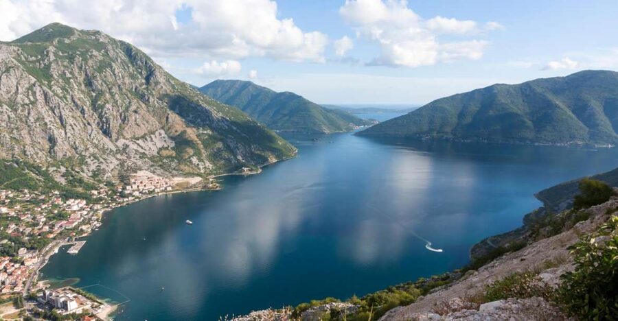 Dubrovnik: Montenegro Day Trip by Bus and Boat - A bus-to-boat route that actually changes how you see Montenegro