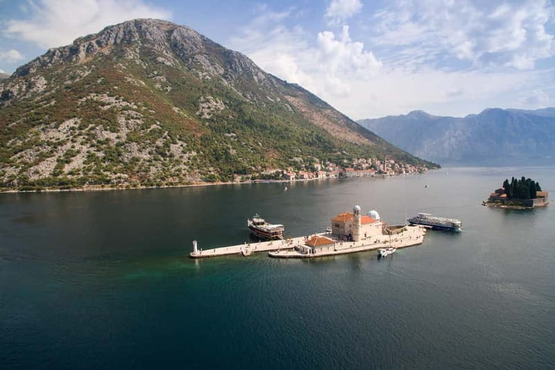 Dubrovnik to/from Kotor: Day Trip or One-Way by Fast Ferry - Practical tips: luggage, bikes, and the pet restriction