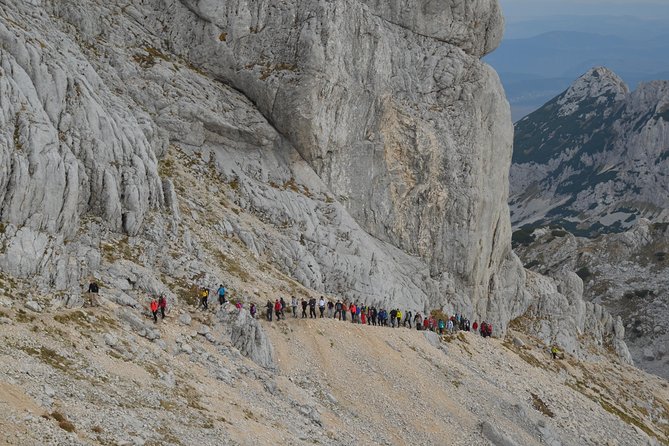 Durmitor - Bobotov kuk (2.523m) Hiking Tour - The views you earn, Škrčka lakes and a 360-degree summit