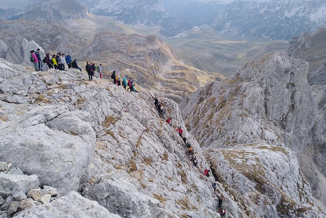 Durmitor – Bobotov kuk (2.523m) Hiking Tour - From Sedlo to the goal, here is what the hike actually asks of you