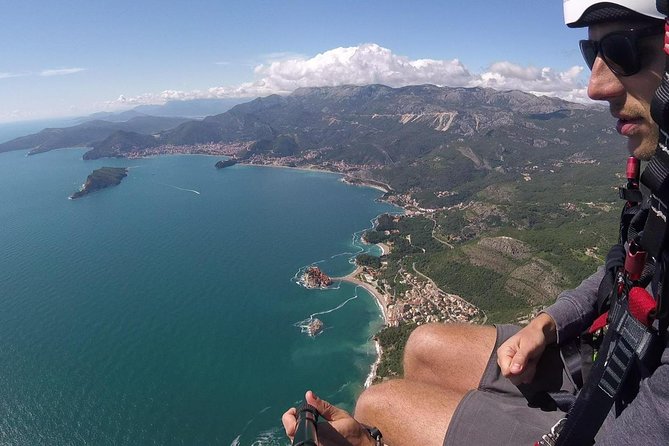 Exclusive Paragliding Montenegro - What you do on the day, from meeting point to your first breath of air