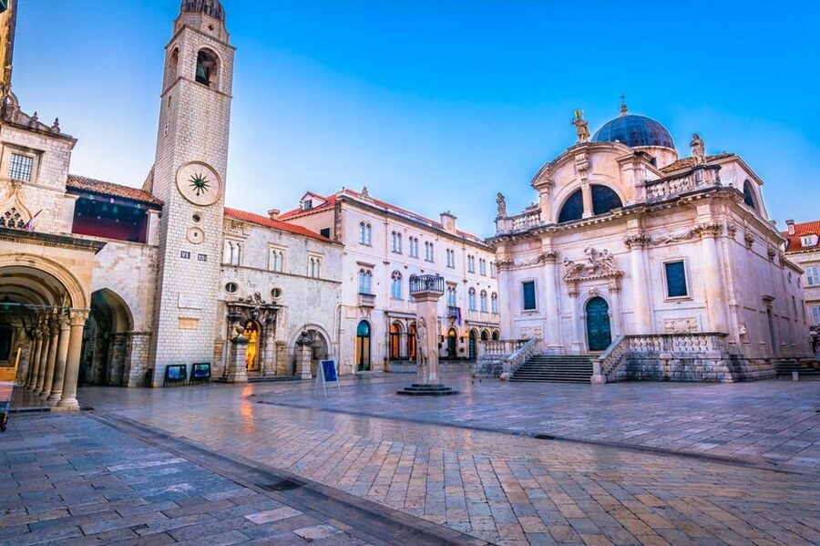 From Budva: Dubrovnik Guided Tour with Free Time - Comfort and expectations: buses, air conditioning, and group pace
