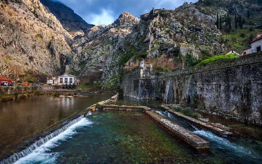 FROM CAVTAT: FULL DAY PERAST , KOTOR AND BUDVA - Perast blue lagoon, Lady of the Rock, and Saint George islets