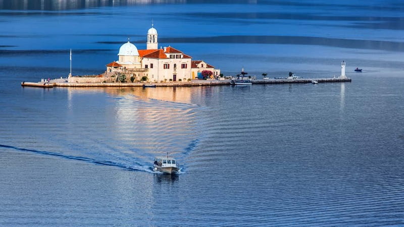 From Dubrovnik: Montenegro Boat Tour from Perast to Kotor - Comfort, weather, and small tips that save time