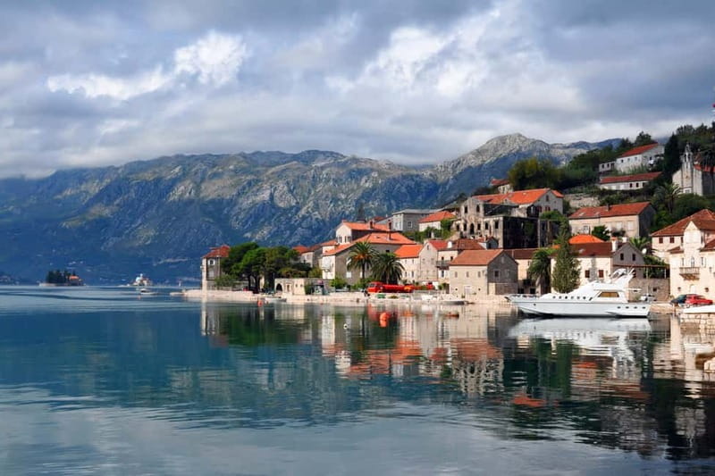 From Dubrovnik: Montenegro Coast Full-Day Trip - The border crossing reality, and how the trip keeps it manageable