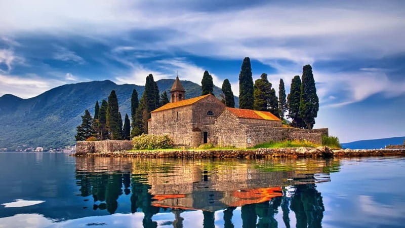 From Dubrovnik: Montenegro Day Trip with Boat Cruise - Who should book this day trip, and who should skip it