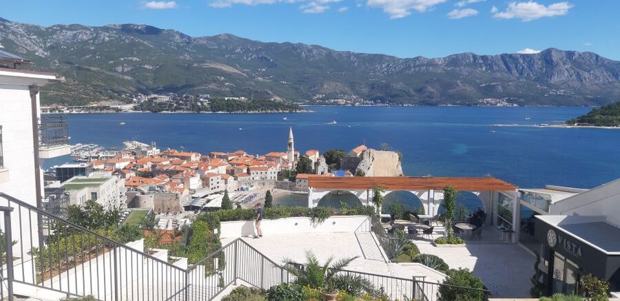 From Dubrovnik: Perast, Kotor & Budva Small-Group Day Trip - Timing and border checks: the part that makes or breaks the day