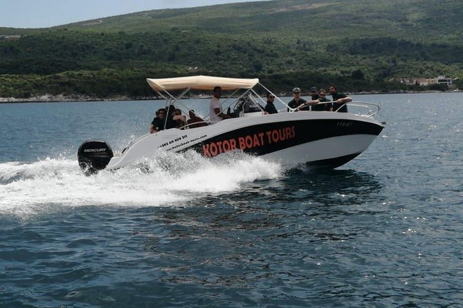 Group Blue Cave tour with a beach stop - 4h duration - Mamula Island pass on the way back