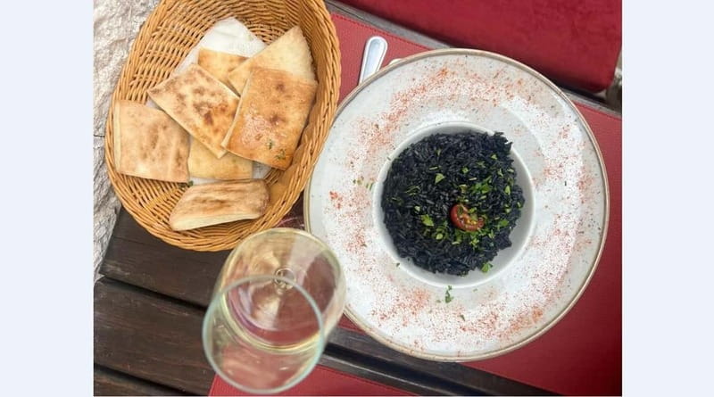 Kotor: 3H Food Tour - Saint Tryphon Cathedral square: homemade sauces, bread, and red wine