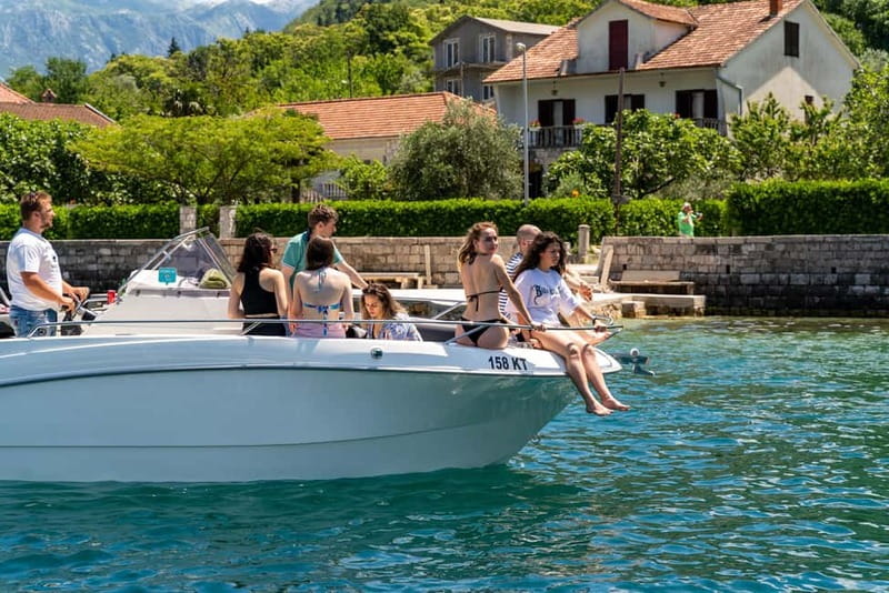 Kotor: Fast-Track Venetian Perast & Our Lady Of The Rocks - Getting to City Park in Kotor, and finding your boat without drama