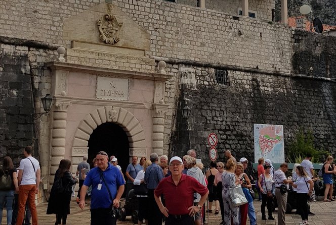 Kotor Old Town Small-Group Walking Tour - Practical tips for enjoying the walk more, without turning it into a chore