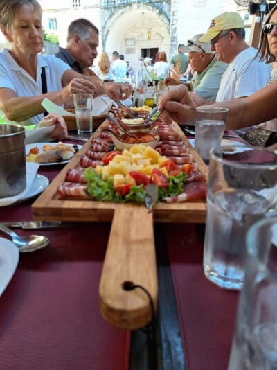 Private Walking Tour with Wine and Food Tasting