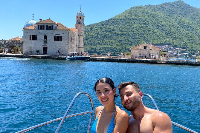 Our Lady of the Rocks and Perast Old Town Private Tour up to 6pax - Captain Communication and the Comfort of a Private Setup