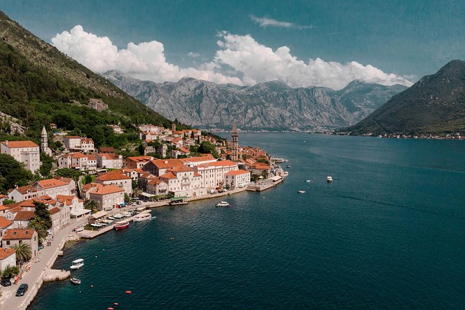Perast and Our Lady of the Rocks 1,5 hours tour - ticket tour - Included Extras That Actually Help: Water, WiFi, and Snorkeling Gear