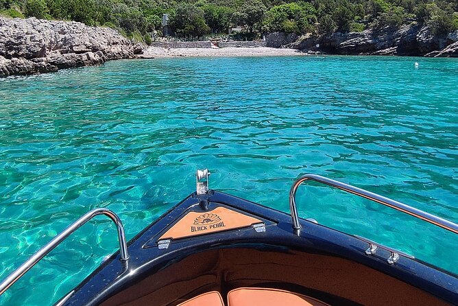 Perast-Our Lady Of The Rocks &Blue Cave-Private Tour Black Pearl - Optional lunch in Boka Bay, including Ribarsko Selo