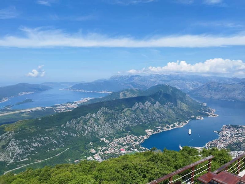 Podgorica: Kotor Bay, Budva, Sv Stefan, & Skadar Lake Tour - The guide and atmosphere: when calm driving turns into part of the experience
