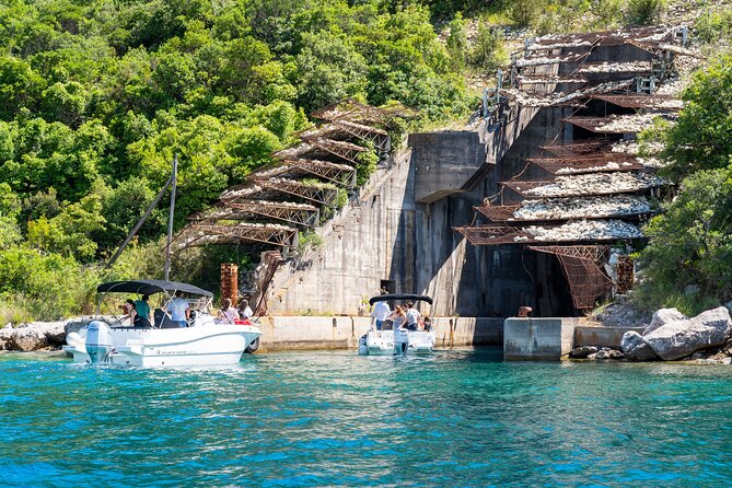 Private Boat for Large Groups: Blue Cave & Lady of the Rocks - Gliding past Perast and Mamula Island: history you see from the water
