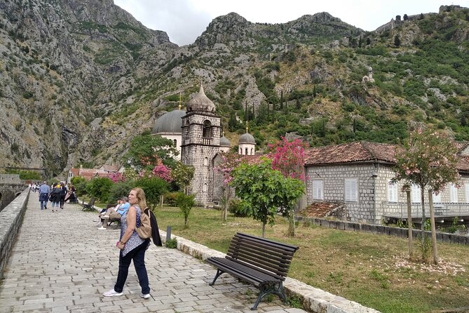 Private Full-Day Tour -Kotor tour, Saint Stefan & NP Skadar Lake - The guide factor: the Nino effect for a calmer day