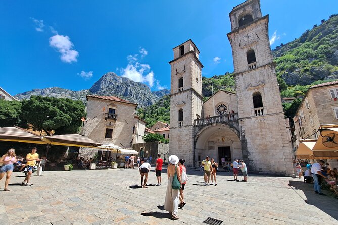 Private Kotor Walking Tour: Rick Steves' Recommended - Meeting at Sea Gate, then getting your bearings in Kotor Old Town