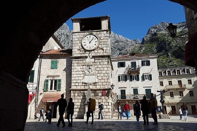 Private Kotor Walking Tour: Rick Steves' Recommended - Seeing the 4.5-kilometer-long city walls from the inside out