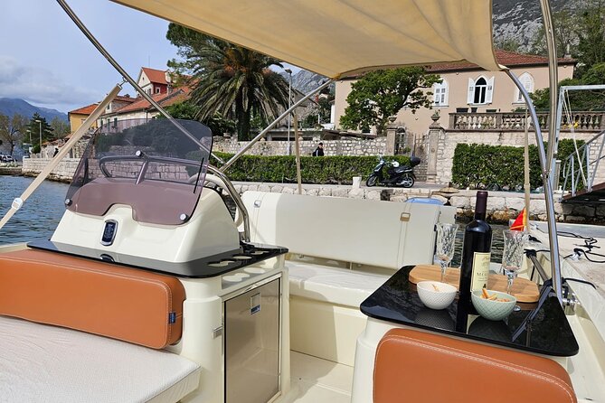 Private Lux 3.5h Speedboat Our Lady of the Rock and Blue Cave - Timing, weather, and how to avoid a disappointing day