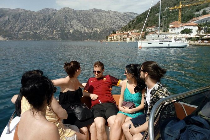 Private tour with speed boat - Perast and Lady of the rock - Price and value for a group of up to 7