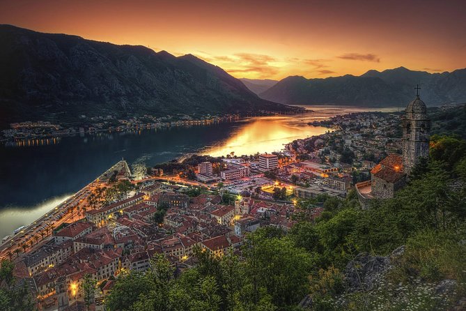 Private Transfer from Tivat airport to Kotor - Reliability and the small touches that prevent headaches
