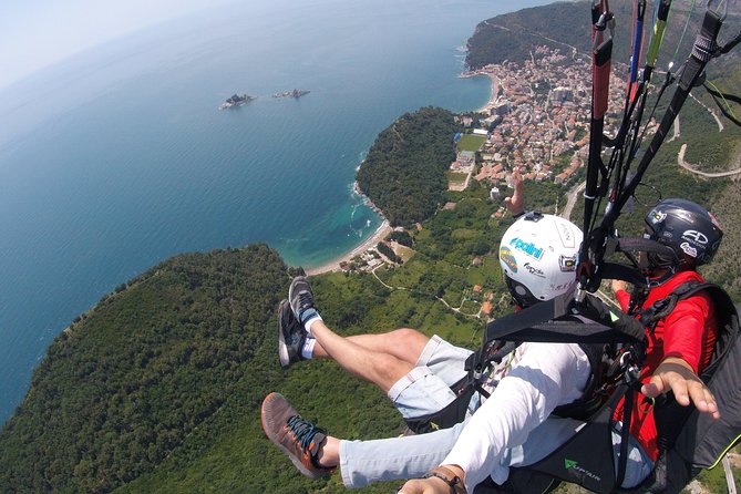Relaxing flight in Petrovac - Why Tandem Paragliding Out of Petrovac Feels Low-Stress