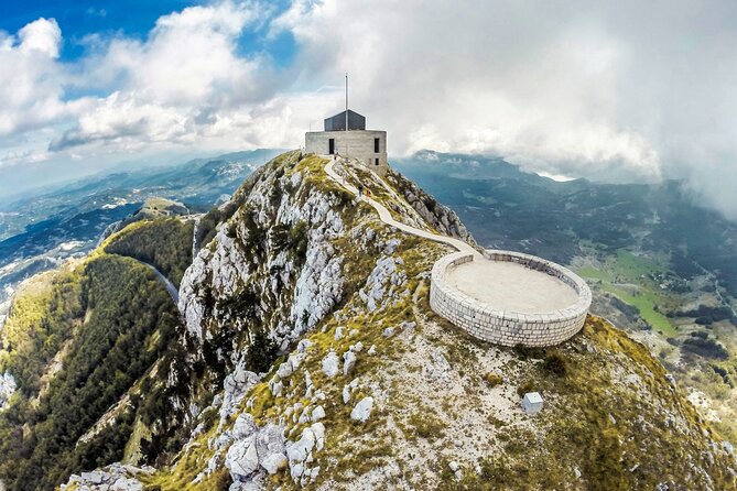 Ride the Kotor Cable Car ( Njegusi, Lovcen and Kotor Cable car) - Stop 1: The Kotor serpentine road, switchbacks, and the story behind the climb