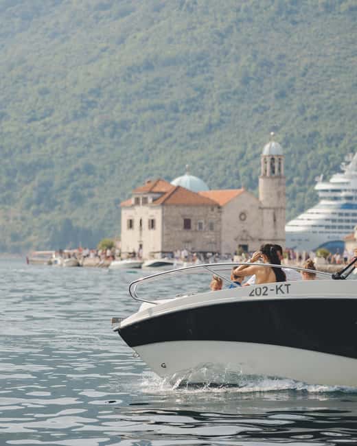 Risan: Blue Cave, Our Lady Of The Rocks - Pick Up - Why This Risan Speedboat Circuit Works So Well