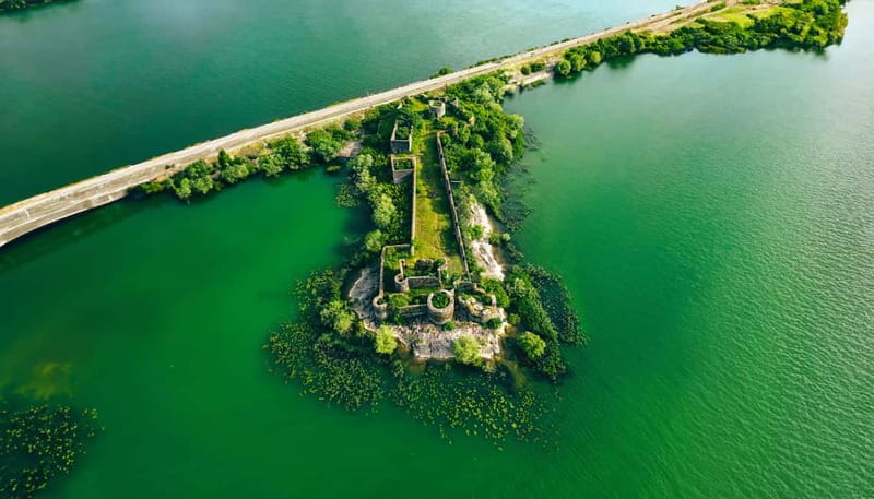 Skadar Lake Virpazar : Speed Boat Special ! - The final cruise portion: UNESCO island views with the right amount of speed