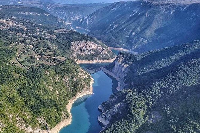 Tara rafting (Private tour) - Group size and what private really means here