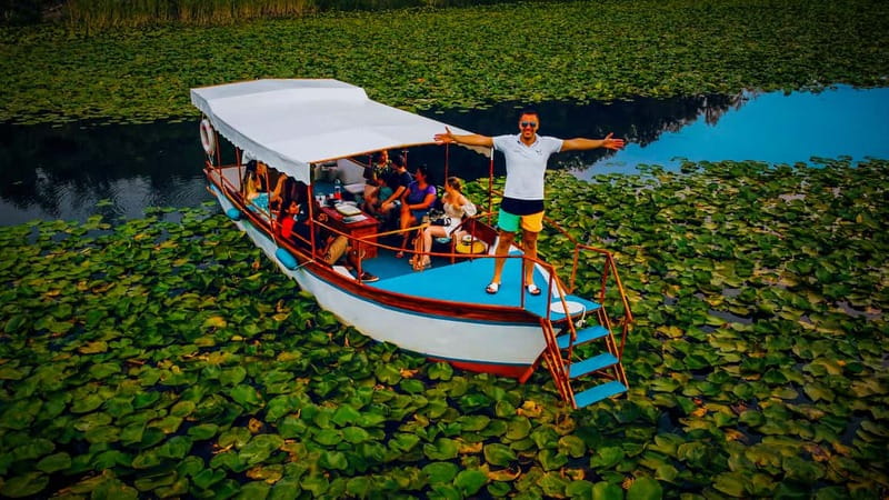 Virpazar: Skadar Lake PRIVATE Boat Tour to KOM MONASTERY - The lotus flower channel: the part that feels like a nature movie