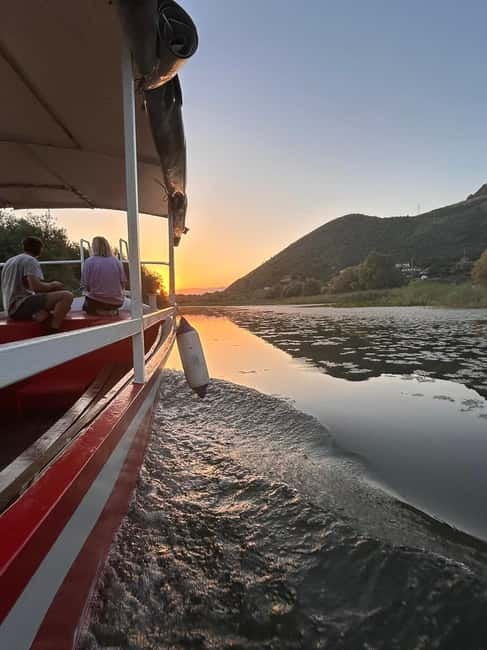 Virpazar – Skadar Lake: sunrise and sunset cruise - Sunrise and sunset on Skadar Lake: why the light is the main attraction